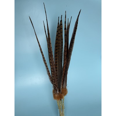 Дразнилка перо  с норковым помпоном 